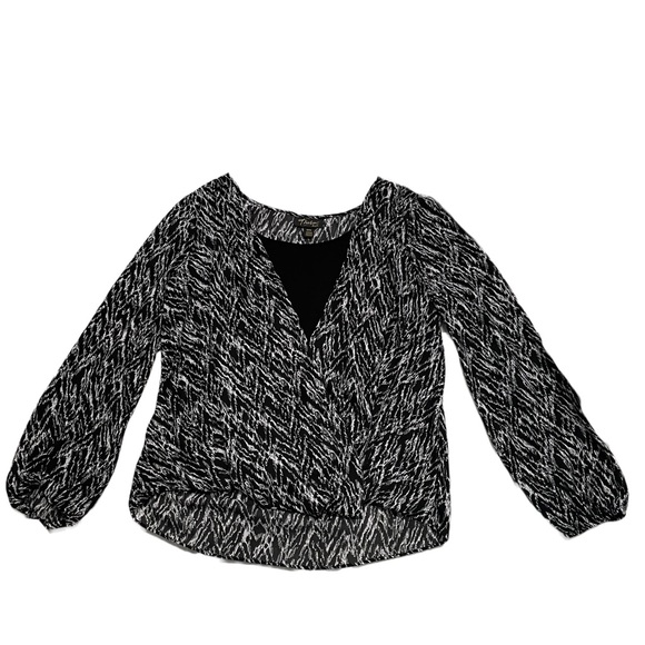 Women’s Thalia Sodi Long Sleeves Crossed Blouse Size:M Black and White - Picture 1 of 4